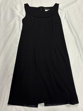 Madison Leigh Black Dress 4P           Lot N